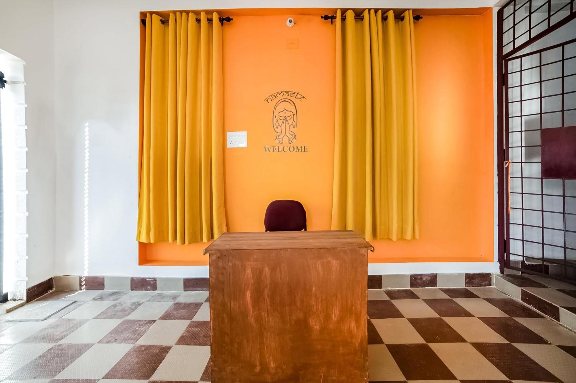 Hotel O Khan Basera Khandagiri Bagian luar foto